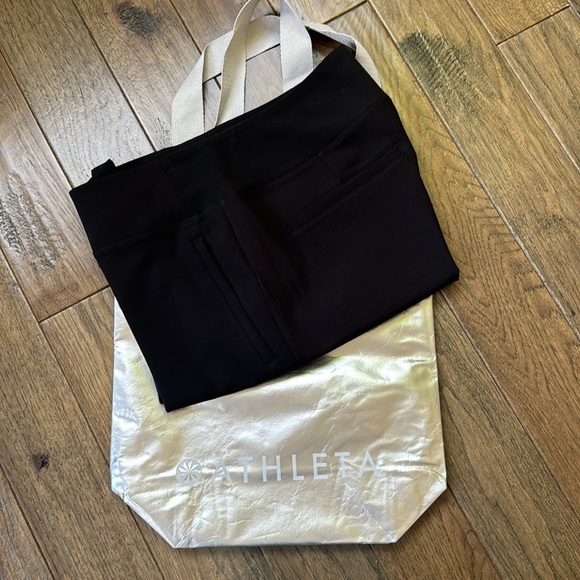 Athleta Endless Pant - Picture 5 of 7